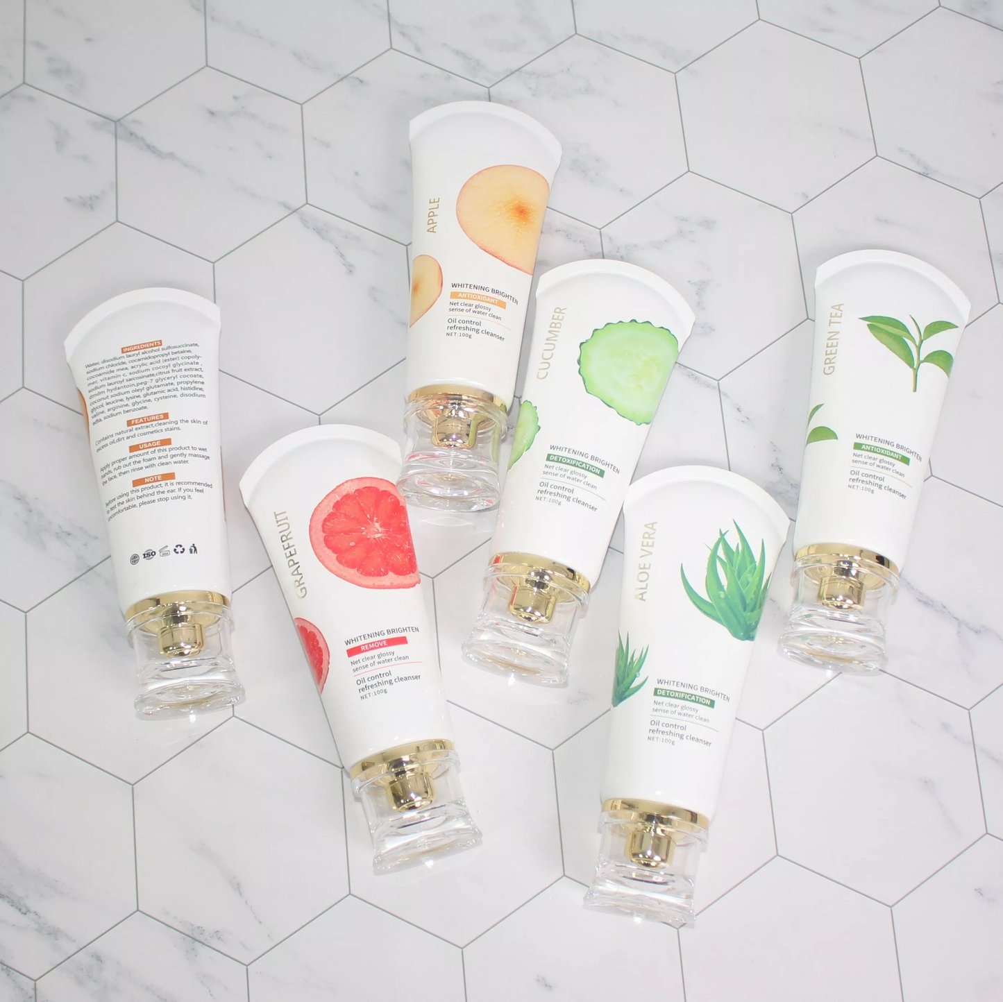 Superfoods Hydrating Vitamin C Face Cleanser - MQO 50pcs