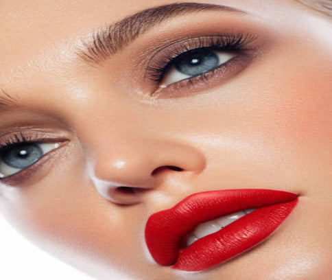 Moon Dust Creamy Lipstick - MQO 50 pcs