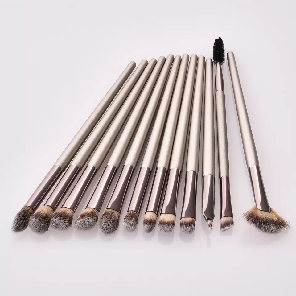 12 Piece Designer Pro Brush Set - MQO 25 pcs