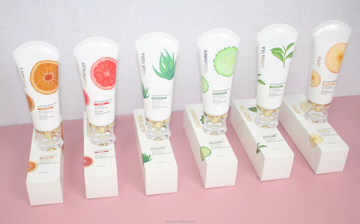 Superfoods Hydrating Apple Face Cleanser - MQO 50pcs