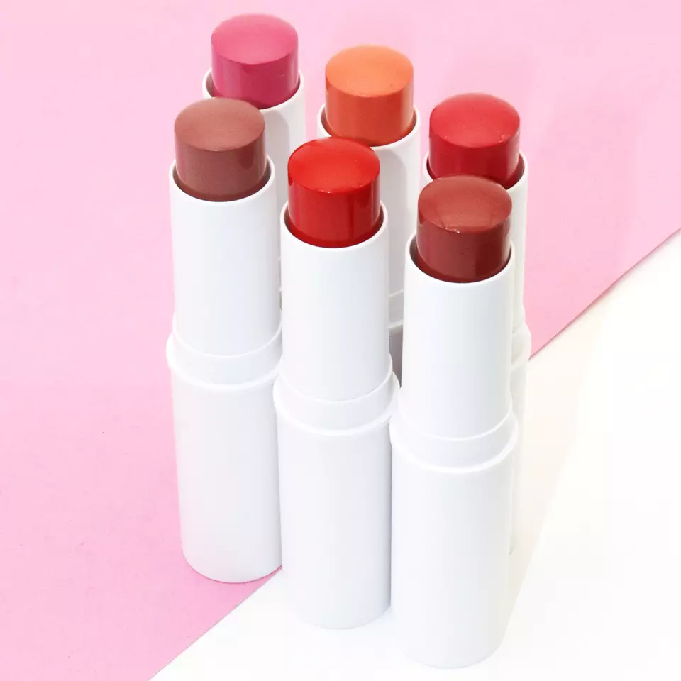 Soft Pop Luminous Stick Blush - MQO 12 pcs