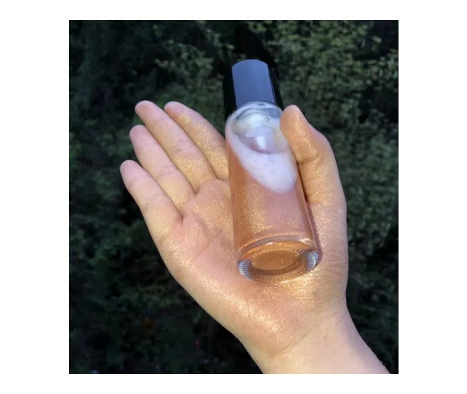 Bronze-Face and Body Shimmer Spray - MQO 12 pcs - TASH Cosmetics, LLC