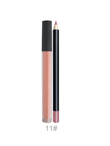 21 Shade Liquid To Matte Lip Kit w/Matching Liner - MQO 25 pcs