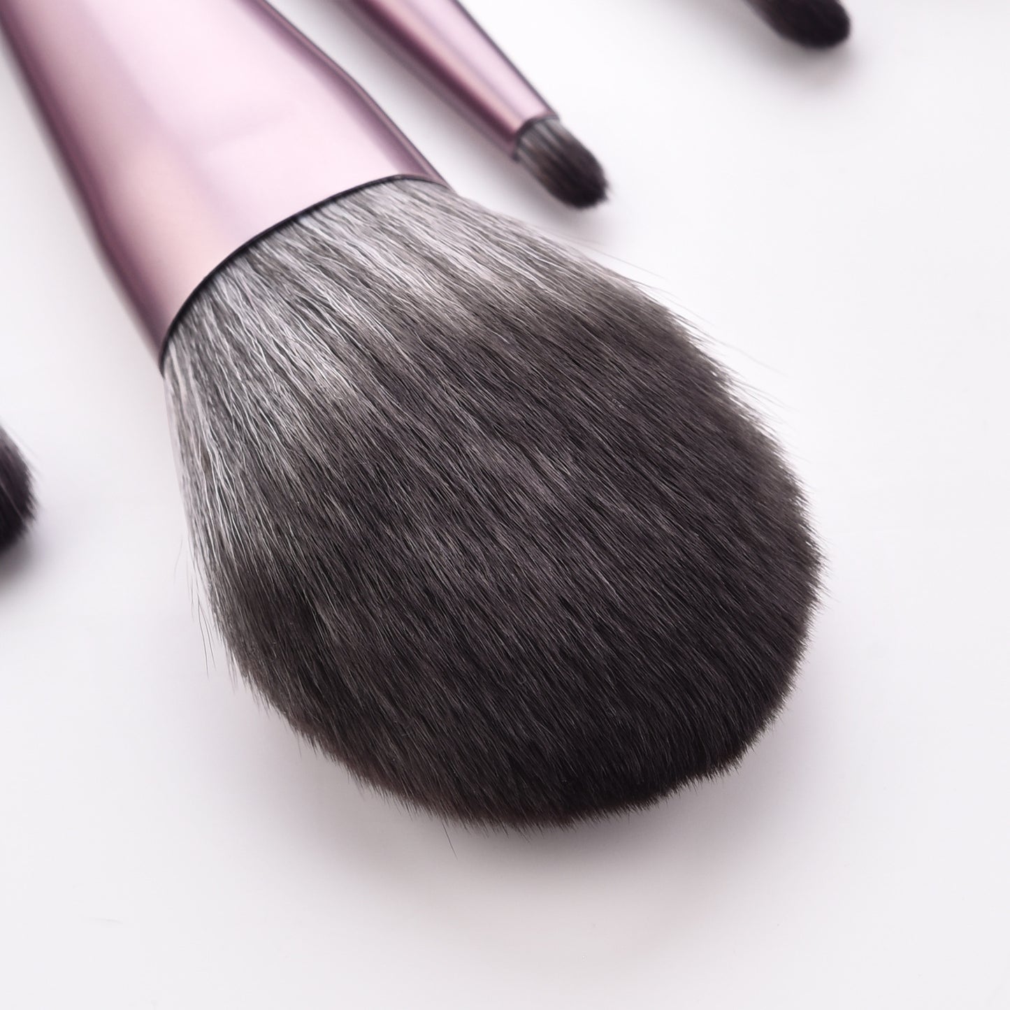 7 Piece Purple + Rose Gold Pro Sleek Brush Set - MQO 25 pcs