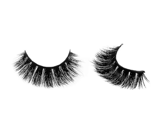 Natural Looking Lashes - #F37