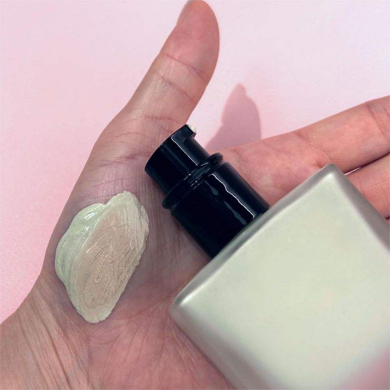 Color Changing Matte Foundation - MQO 25 pcs