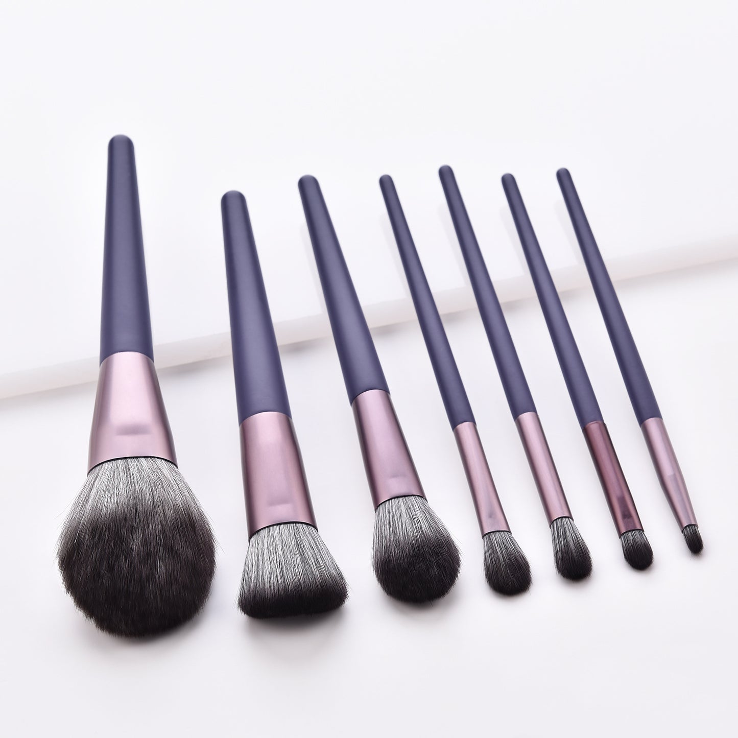 7 Piece Purple + Rose Gold Pro Sleek Brush Set - MQO 25 pcs